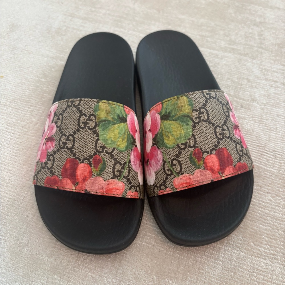 Gucci Women's Floral Slide Sandals 34